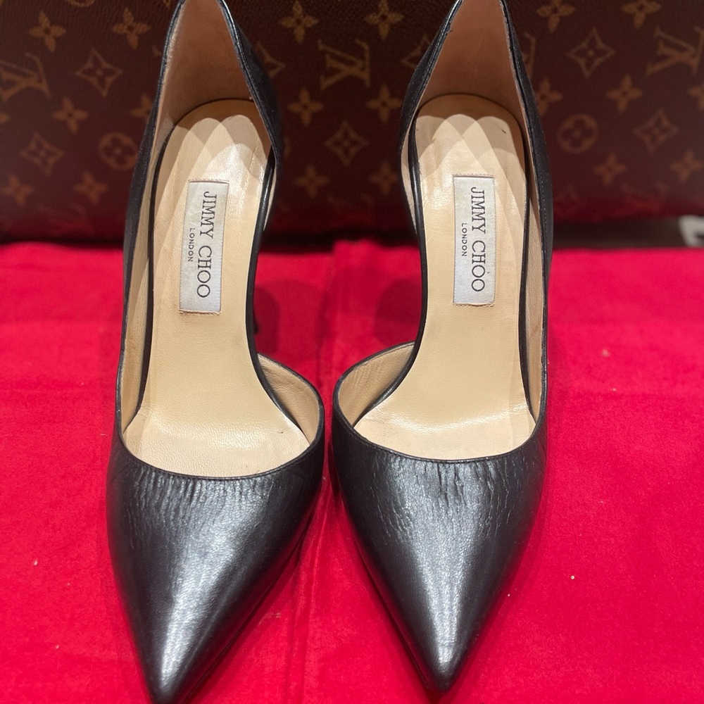 ** AUTHENTIC**  JIMMY CHOO gorgeous  high heels!